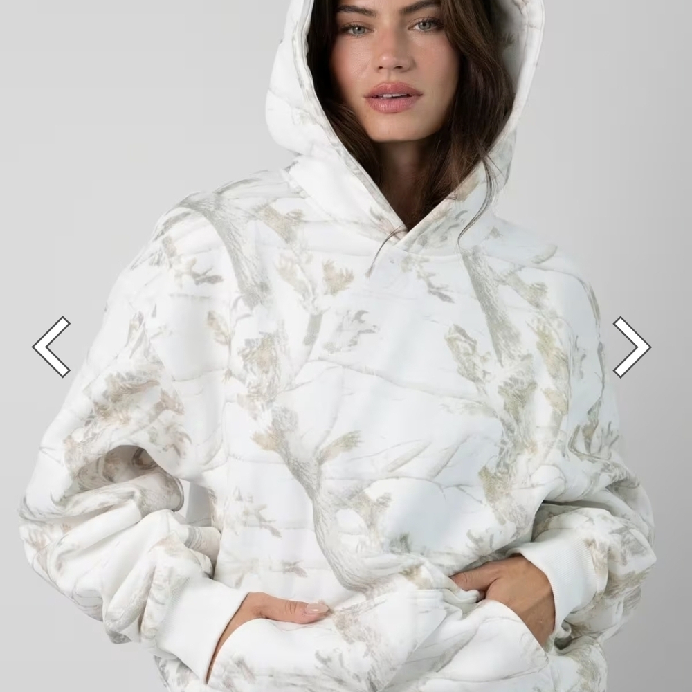 Comfrt XS Camo Hoodie